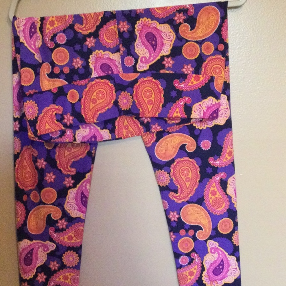 Brand new Lularoe Leggings, size TC, Paisley Pattern in purple, gold, pink